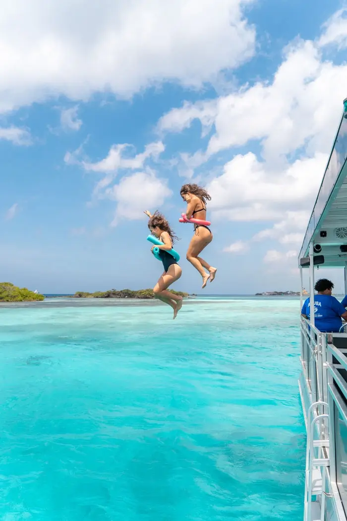 Booba's Pontoon Tours Aruba