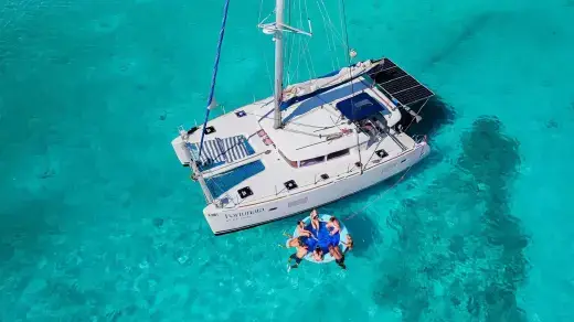 Private Boat Trips in Aruba: From Luxury to Laid-Back