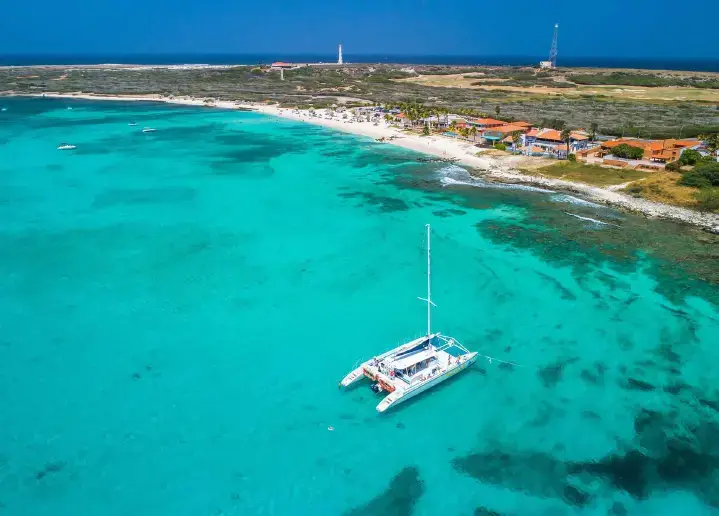 Snorkelers exploring the clear waters off Aruba's coast