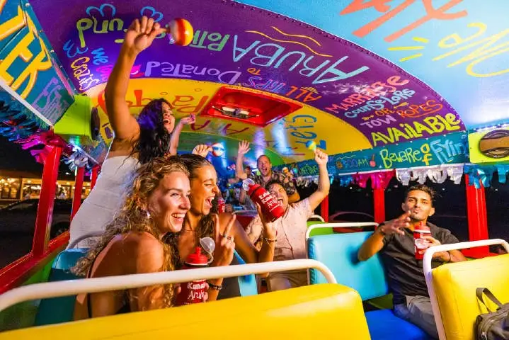 Kukoo Kunuku Bar Hopping & Nightlife Tour